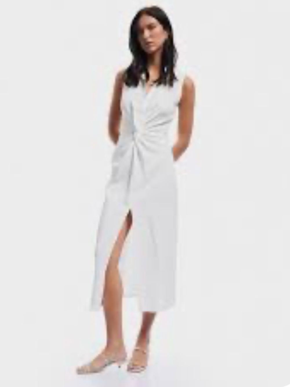 SOLID SLEEVELESS WHITE MIDI  V collared polo SHIRT DRESS NWT SZ 38

Stunning on
